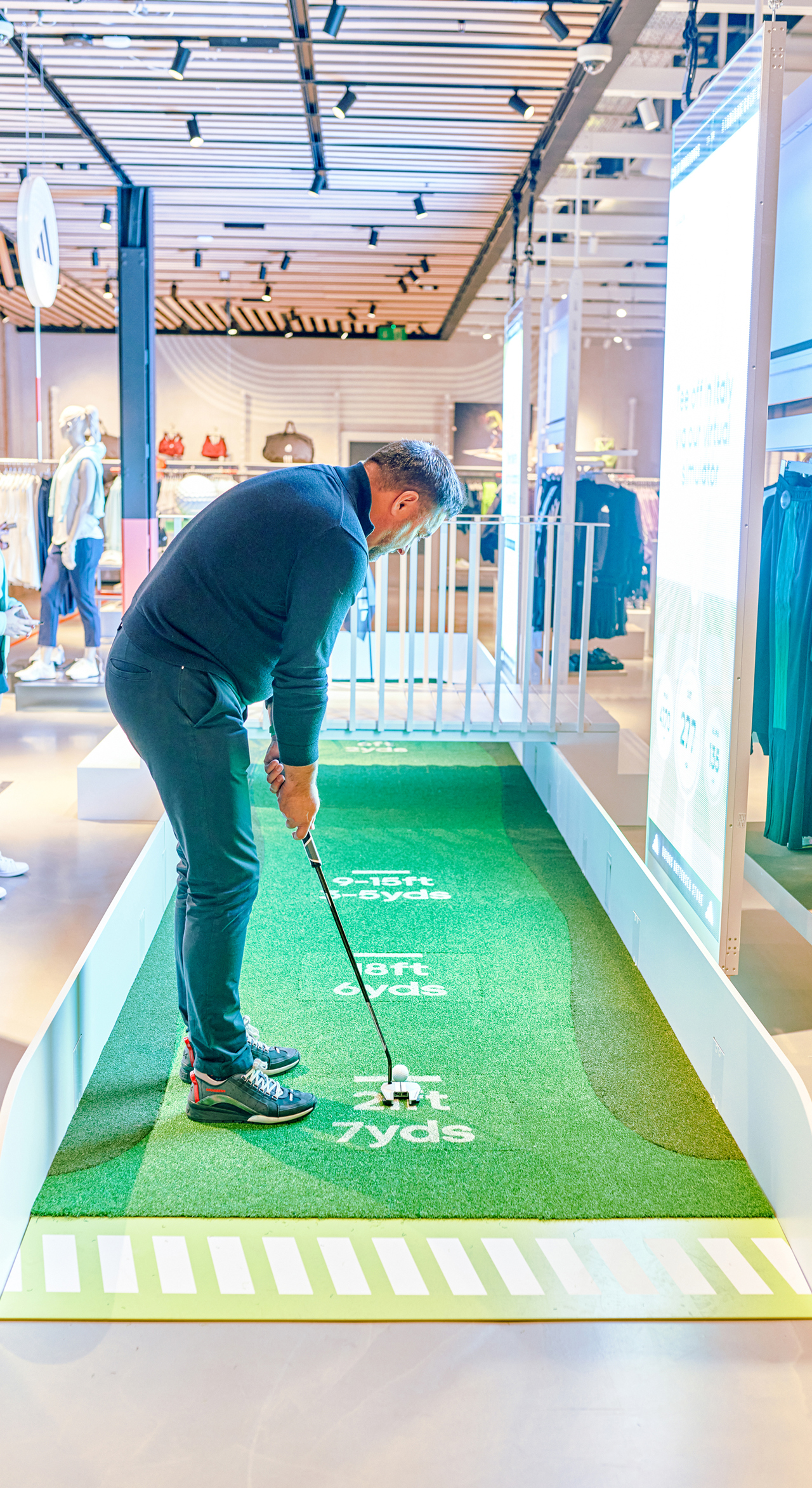 tangent_agency_activation_battersea_golf_06.jpg